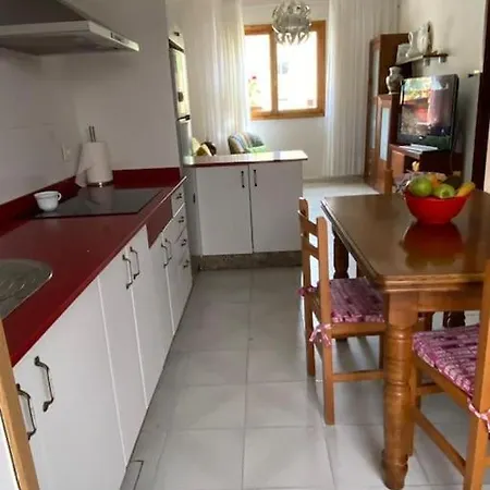 Viveiro.celeiro. Casa Tranquila. Resurrection Fest Holiday home Cillero